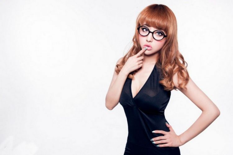 性感台湾美女高清cosplay写真图片